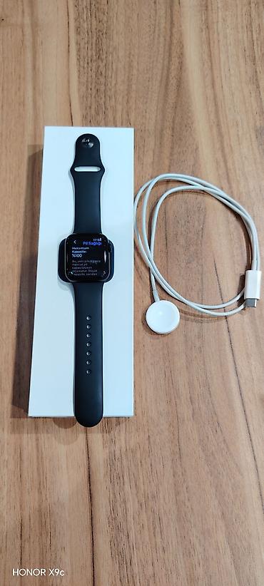 adaptırlar: İşlənmiş, Smart saat, Apple, Suya davamlı, rəng - Qara — 1
