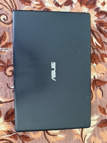 Aş qazanı: İşlənmiş ASUS Chromebook, 15.6 ", Intel Celeron, 128 GB, Ünvandan götürmə