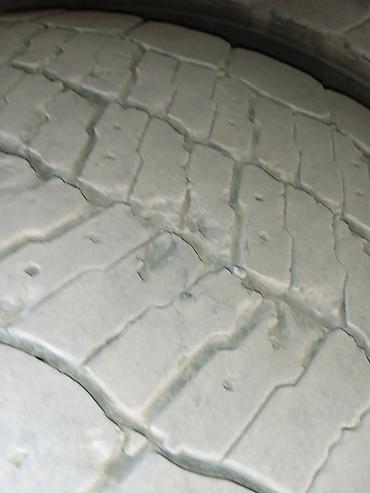 Шины: Michlen, 295/60/22.5, резина не нарезалась, 3 шт. каждое колесо 5000 — 2