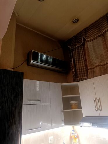 Uzunmüddətli kirayə mənzillər: 3 otagli ev dolu veziyetde. hər bir serayiti var Razinen gelende — 3