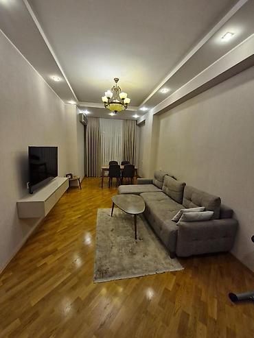 8 noyabr: İcarəyə verilir 2 otaqlı yeni tikili 86 m², 8 Noyabr m. Kateqoriya — 1