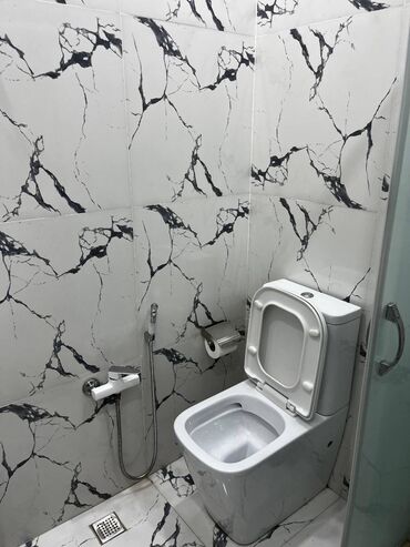 Günlük kirayə mənzillər: 2 otaqlı — 4