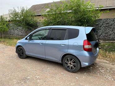 Honda: Honda Fit: 2003 г., 1.3 л, Автомат, Бензин, Хэтчбэк