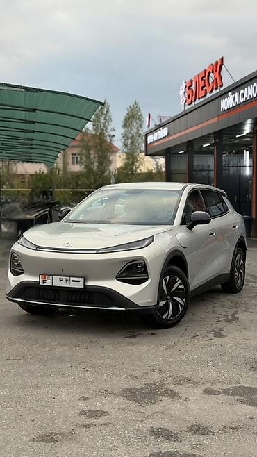 Changan: JMEV : 2026 г., Электромобиль, Кроссовер — 2