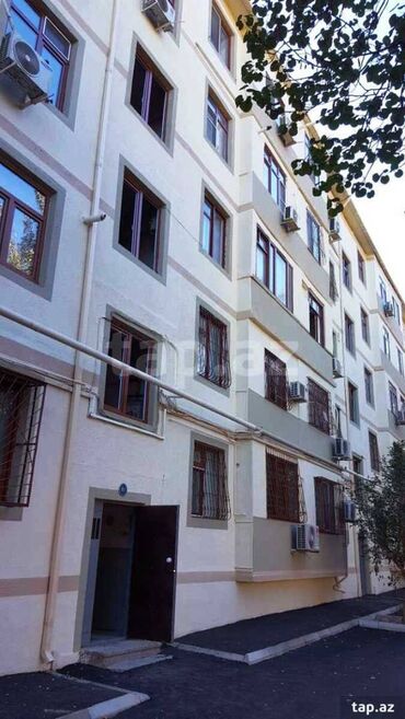 Uzunmüddətli kirayə mənzillər: 20 yanvar metrosu yaxınlığı 5 mərtəbəli binanın 4-cü mərtəbəsi ümumi — 21