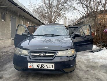 нексия 2005: Daewoo Nexia: 2008 г., 1.6 л, Механика, Бензин, Седан