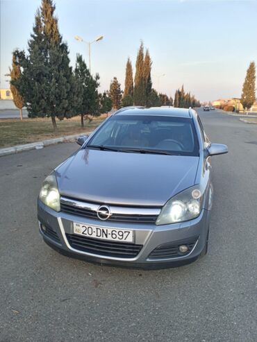 opei astra: Opel Astra: 1.9 l | 2006 il 262014 km Universal