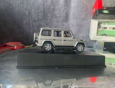 Avtomobil modelləri: Коллекционная модель Mercedes-Benz G-class W463 silver 2012 AutoArt — 15