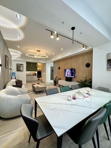 Продажа квартир: 3 комнаты, 103 м², Элитка, 4 этаж, Дизайнерский ремонт