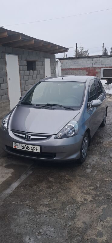 кун юмз: Honda Jazz: 2005 г., 1.4 л, Вариатор, Бензин, Хетчбек