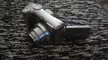 Fotoaparati: 1. Canon Power shot A620- ispravan 2. Canon Power shot A640- — 7