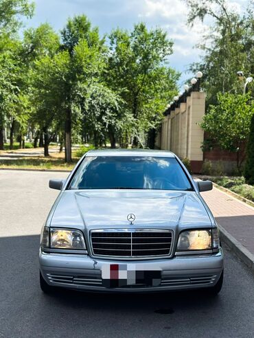 машины гелик: Mercedes-Benz 320: 1992 г., 3.2 л, Механика, Бензин, Седан
