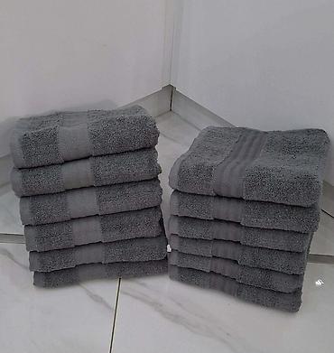 ormaric za lavabo: Set peškira – pamučni frotir

Peškiri
100x50 
12kom. 3200

T — 2