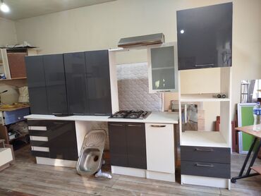 Mebel: Salam aleykum.mətbəx mebeli satılır qapılar akril mdf zərli əla