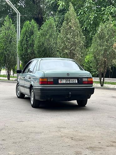 эска 8: Volkswagen Passat: 1988 г., 1.8 л, Механика, Бензин, Седан — 3