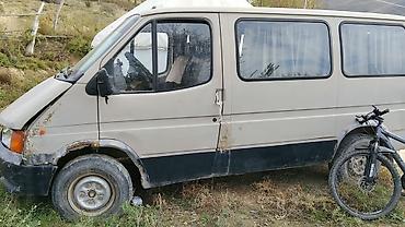 dunlop шины: Ford Transit: 1992 г., 2 л, Механика, Дизель, Фургон — 2