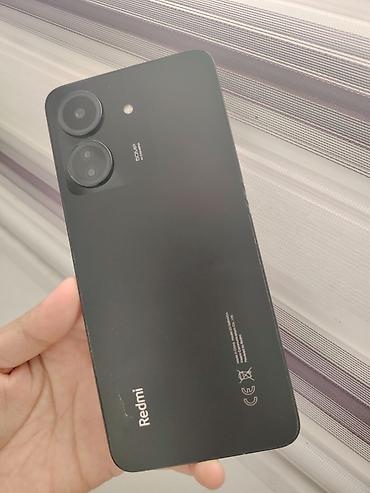 xaomi 17: Redmi, Redmi 13C, Б/у, 128 ГБ, цвет - Черный, 2 SIM — 3