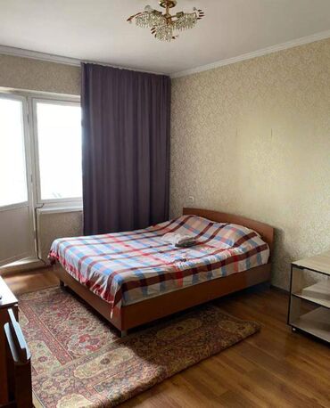срочно продаётся 1 комнатная квартира в районе ошского рынка по улице кенсуйская: 1 комната, 34 м², 105 серия, 7 этаж, Косметический ремонт