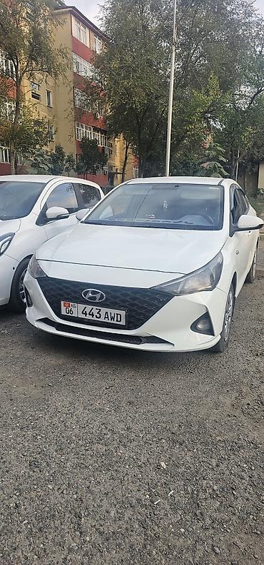 Hyundai Solaris: 2020 г., 1.6 л, Автомат, Бензин, Седан