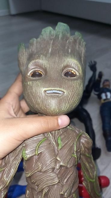 pinqvin oyuncaq: Baby Groot fiquru – Guardians of the Galaxy personajı biri 10 azn - — 1