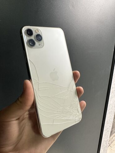 рация в машину: IPhone 11 Pro Max, Б/у, 256 ГБ, Чехол, 73 %
