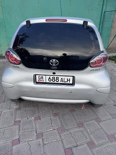 e klass: Toyota Aygo: 2009 г., Робот, Хэтчбэк — 5