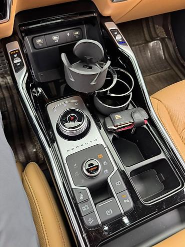Kia: Kia Sorento: 2021 г. — 25