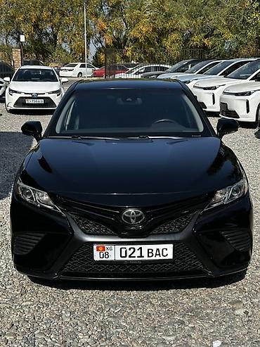 Toyota Camry: 2019 г., 2.5 л, Автомат, Бензин, Седан