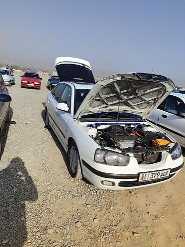 Hyundai: Hyundai Elantra: 2001 г., 1.5 л, Механика, Бензин, Хэтчбэк — 6