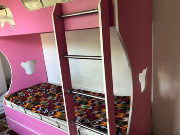 мебель реставрация: Детский гарнитур, цвет - Розовый, Б/у