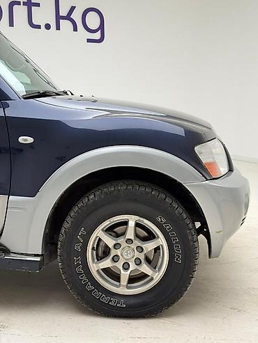 боковой: Mitsubishi Pajero: 2003 г., 3.2 л, Автомат, Дизель, Внедорожник — 4