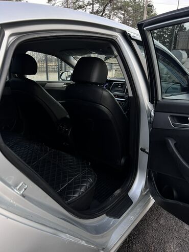 Hyundai: Hyundai Sonata: 2021 г., 2 л, Автомат, Газ, Седан — 8