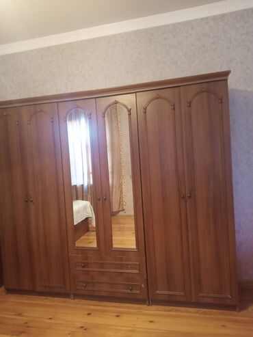 su hidrofor: İkinəfərlik çarpayı, Dolab, Komod, Termo, Azərbaycan, İşlənmiş
