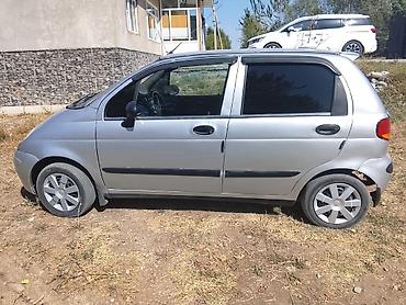 пахта тытуучу жай: Daewoo Matiz: 1998 г., 0.8 л, Кол менен иштөөчү, Хетчбек — 3