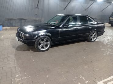 титан 17: BMW 5 series: 1992 г., 2 л, Механика, Бензин, Седан