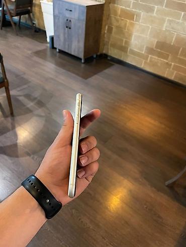 Apple iPhone: IPhone 11, Ağ — 6