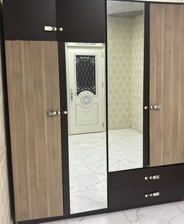 işlənmiş dəhliz mebeli: İşlənmiş, Dəhliz dolabı