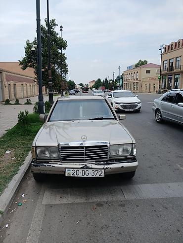 mercedes 208 d: Mercedes-Benz 190 (W201): 2 l | 1990 il Sedan — 6