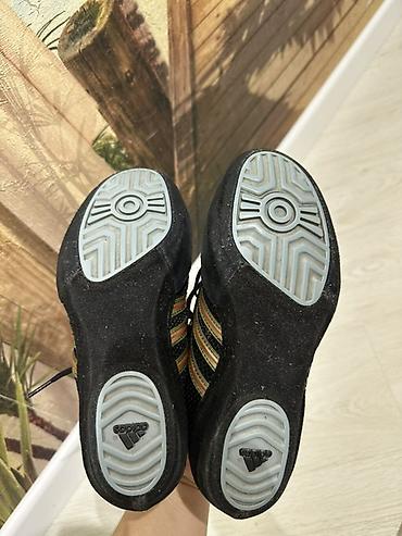 берцы 38: Мужские кроссовки, 38, Adidas, Б/у, цвет - Черный — 3