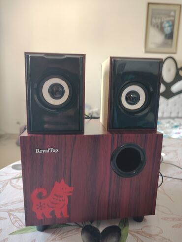 kalonka gence: Salam Komputer ucun stol ustu dinamik usb ile işleyir qiymet ustunde