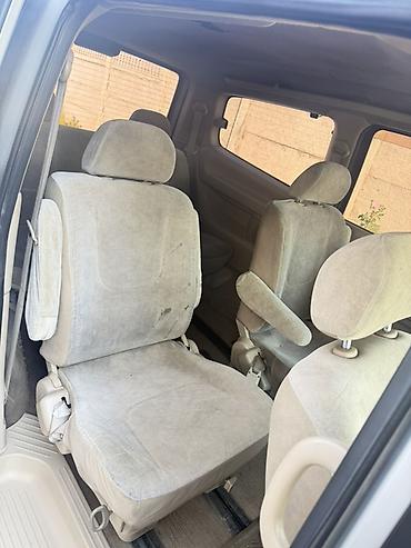 аварийная авто машина: Nissan Serena: 2002 г., Автомат, Газ, Минивэн — 6