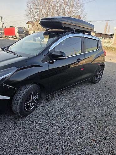 Chevrolet: Chevrolet Spark: 2017 г., 1 л, Вариатор, Бензин, Хэтчбэк at lalafo.kg — 7 Chevrolet: Chevrolet Spark: 2017 г., 1 л, Вариатор, Бензин, Хэтчбэк — 7