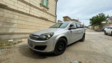 masin oturacaq uzluyu: Opel Astra: 1.3 l | 2006 il | 520000 km Universal