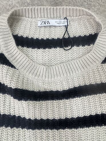 Кофты, свитеры: Кофта, M at lalafo.kg — 3 Кофты, свитеры: Кофта, M — 3