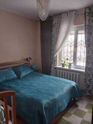 квартира 3 х: 2 комнаты, 60 м², 106 серия, 1 этаж