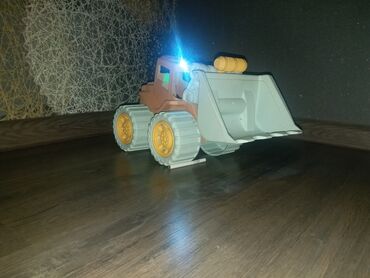 Oyuncaqlar: Uşaq üçün işıqlandırmalı oyuncaq ekskavator/buldozer usaq dunyasi — 2
