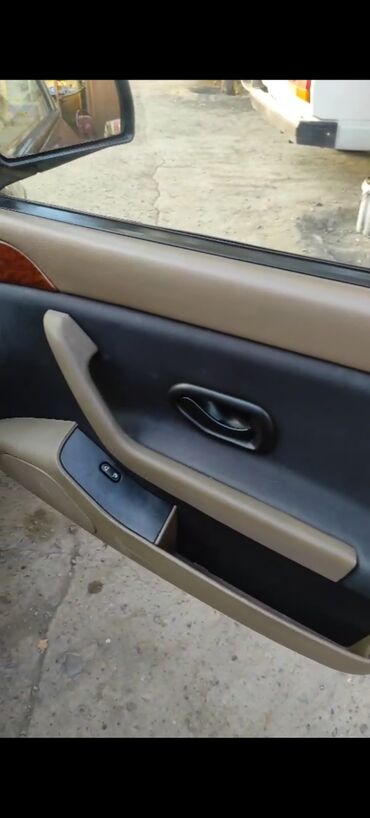 Iran Khodro: Iran Khodro Samand: 1.8 l | 2006 il Sedan — 10