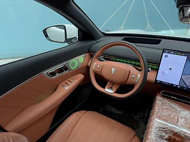 Changan: Changan : 2026 г., 1.5 л, Автомат, Электромобиль, Кроссовер — 13