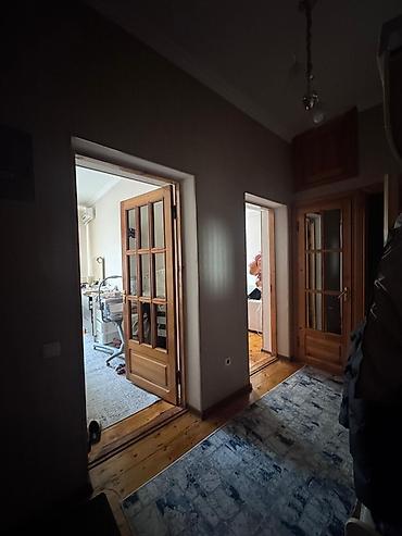 Квартиры: 3 комнаты, 76 м², Сталинка, 2 этаж — 1