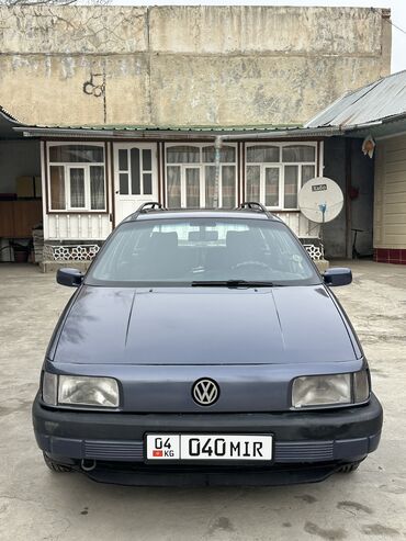 Volkswagen: Volkswagen Passat: 1992 г., 1.8 л, Механика, Бензин, Универсал